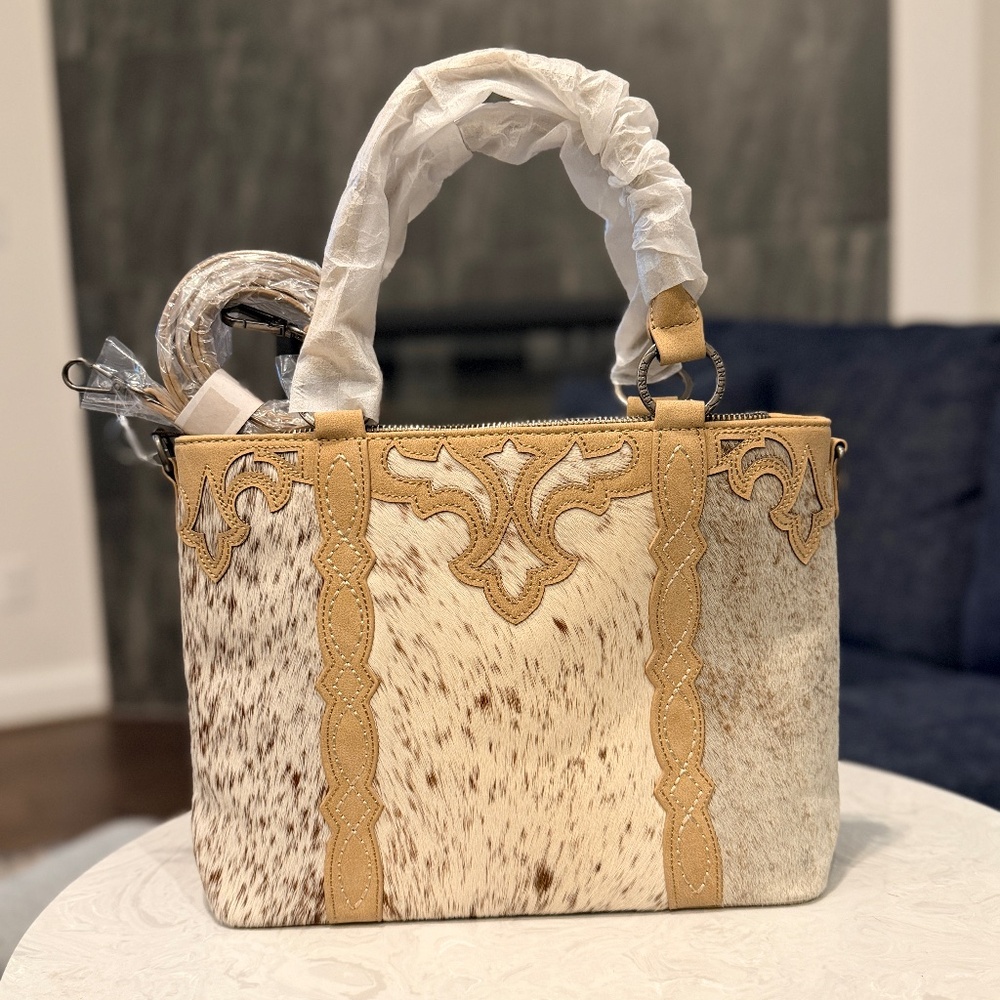 Trinity Ranch Genuine Hair-On Cowhide Collection Concealed Carry Tote Tan